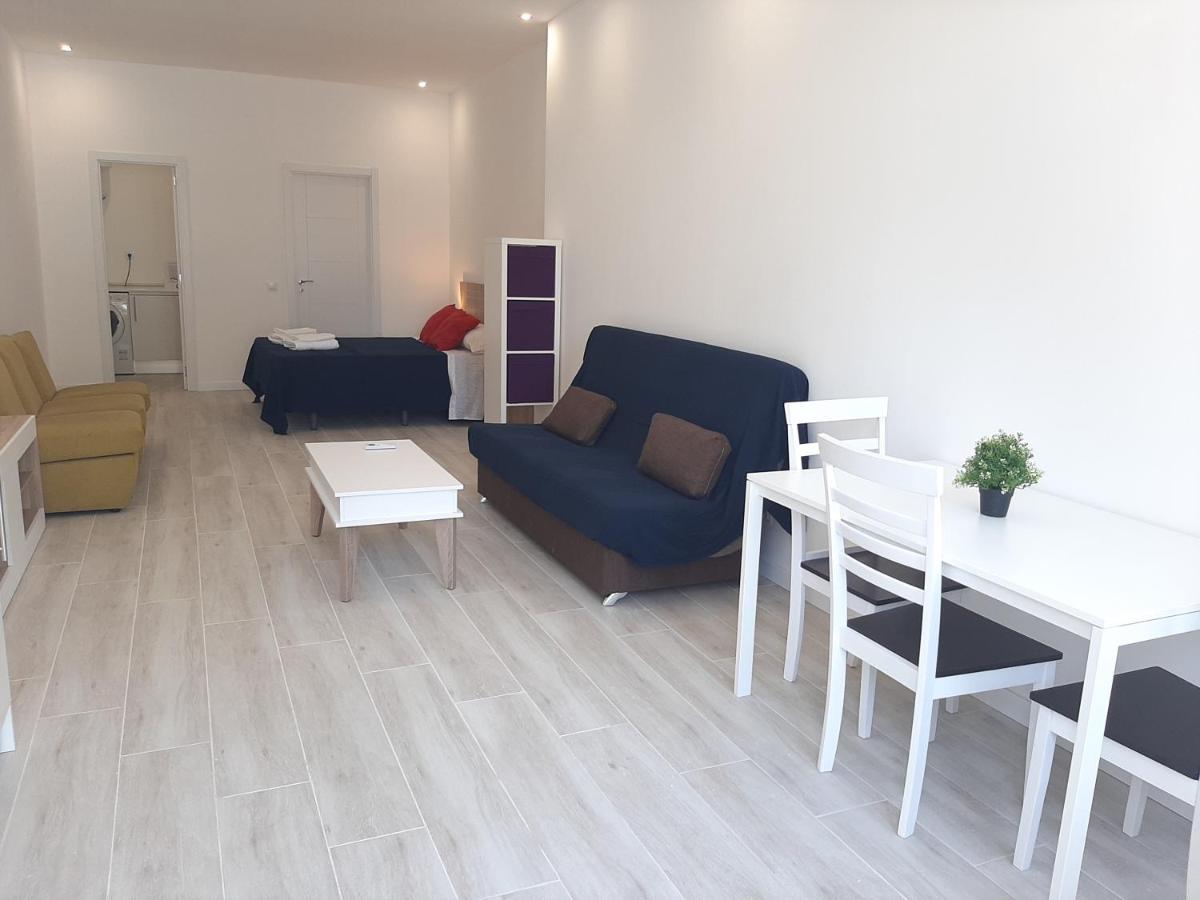 Malaga Velarde Center Apartment Exterior foto